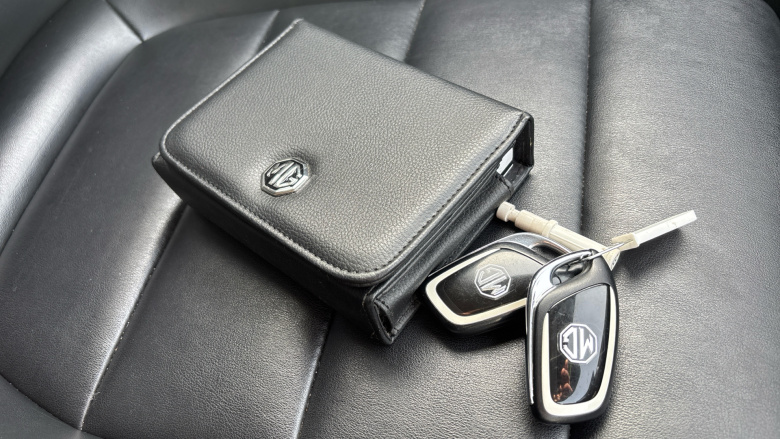 MG Hs 1.5 T-GDI Excite 5dr DCT Petrol Hatchback